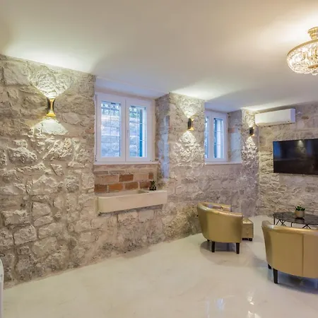 Villabella Luxury Guest house