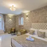 Villabella Luxury 4*